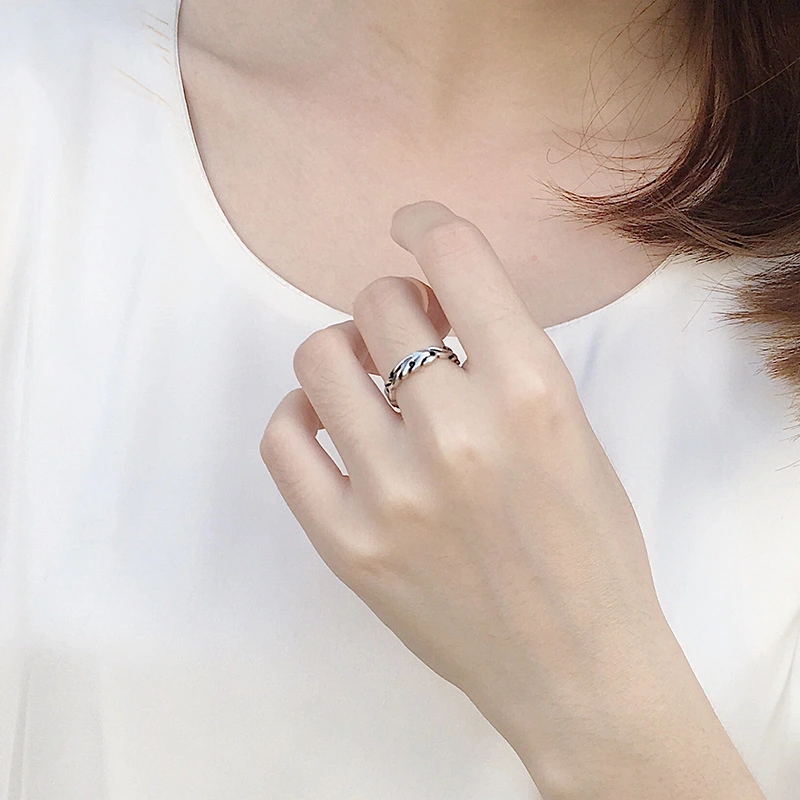 Sterling Silver INS Wind Red Diamond Inlaid Texture Ring