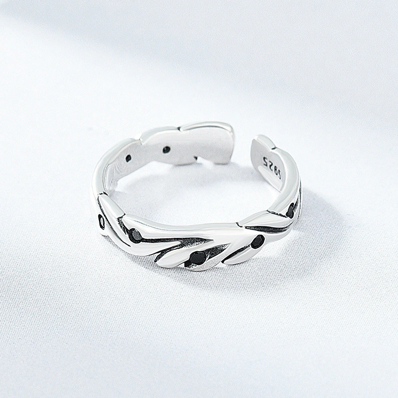 Sterling Silver INS Wind Red Diamond Inlaid Texture Ring