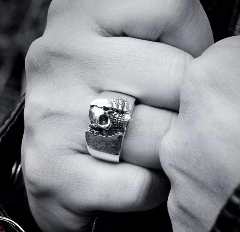 New Motorcycle Punk Style Skull Domineering Men's Retro Ring