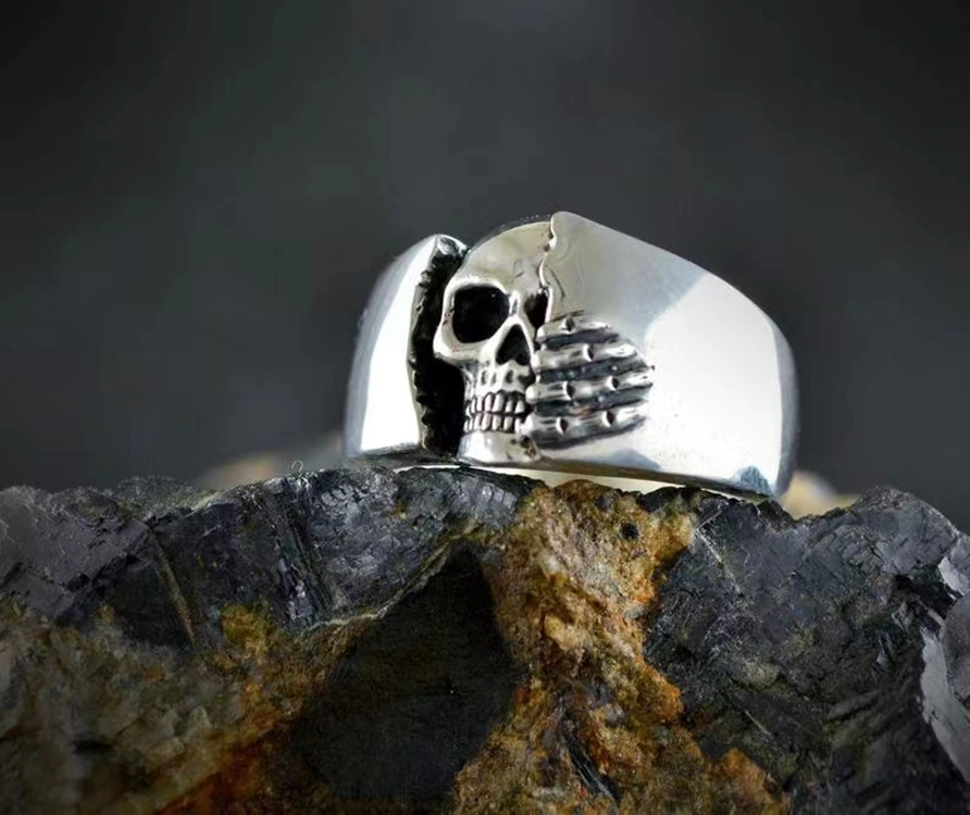 New Motorcycle Punk Style Skull Domineering Men's Retro Ring