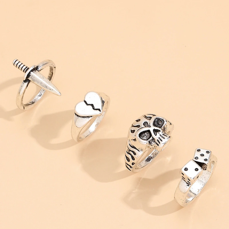 Fashionable Personality Skull Heart Ring Set