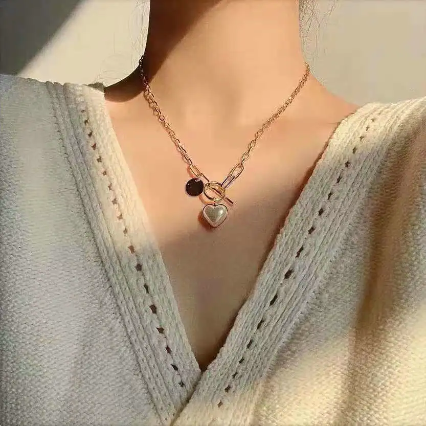 European And American INS Same Fashion Pearl Heart Pendant Necklace