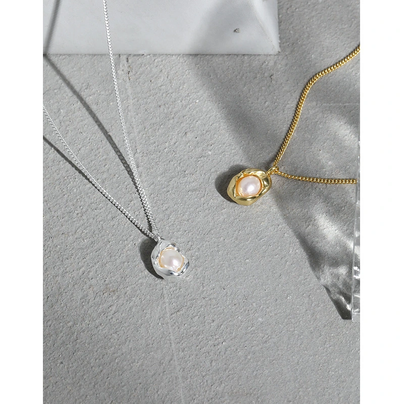 Shell Pearl Texture S925 Sterling Silver Necklace