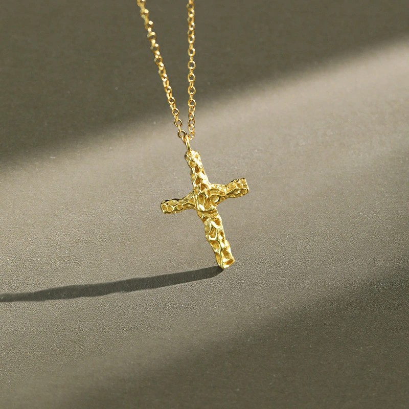 Wrinkle Cross Necklace Female Niche Design Simple Silver Chain