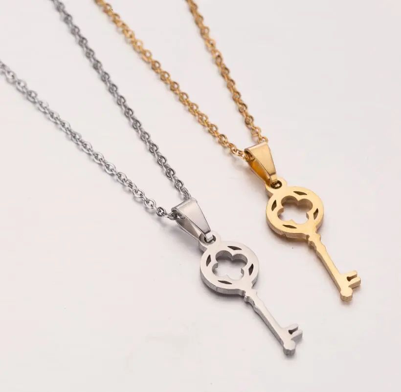 Stainless Steel Temperament Simple Key Clavicle Chain