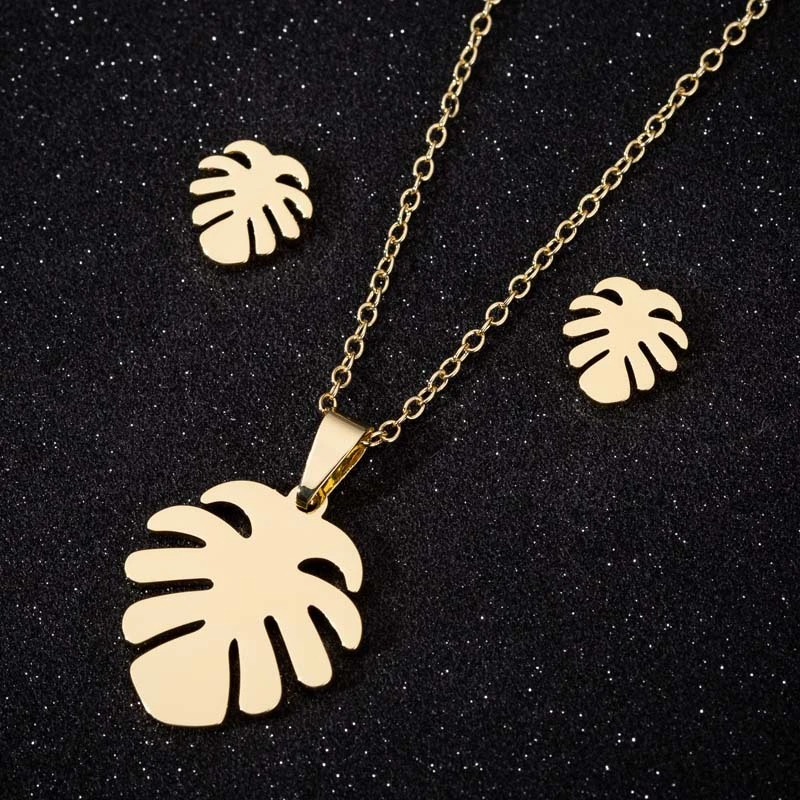 Accessories Palm Leaf Ear Stud European And American Fashion Retro Large Leaf Plant Pendant