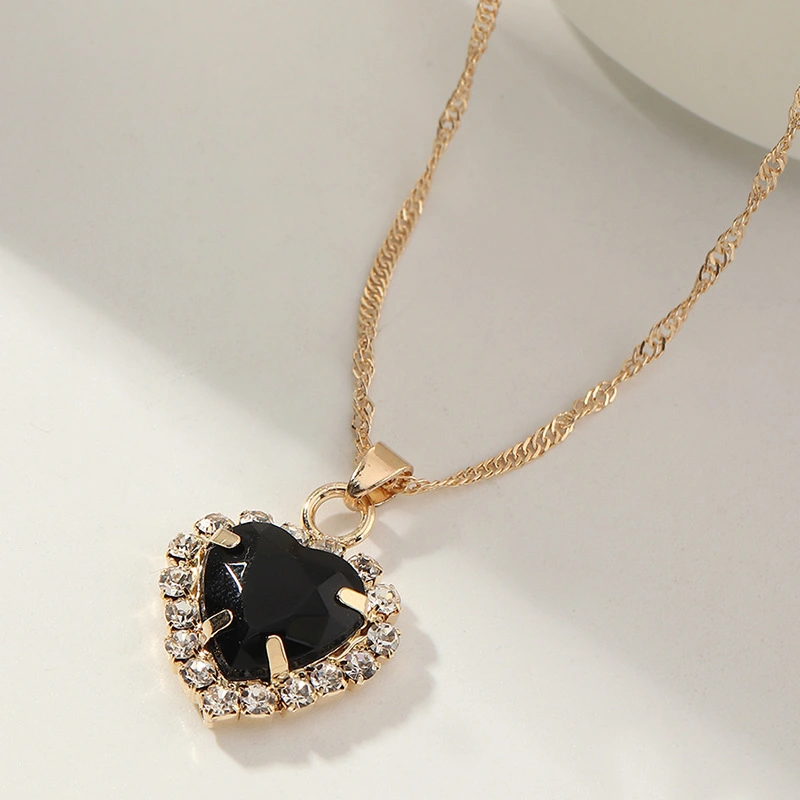 Zircon Glass Love Necklace Simple Clavicle Chain