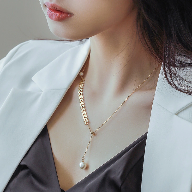 Fashion Simple Phoenix Tail Pearl Clavicle Necklace