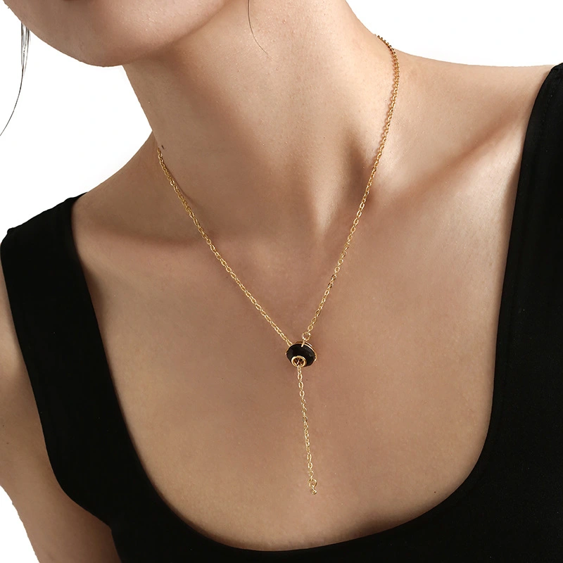 Fashion Simple Clavicle Chain Female Ins Cold Wind Niche Design Sense