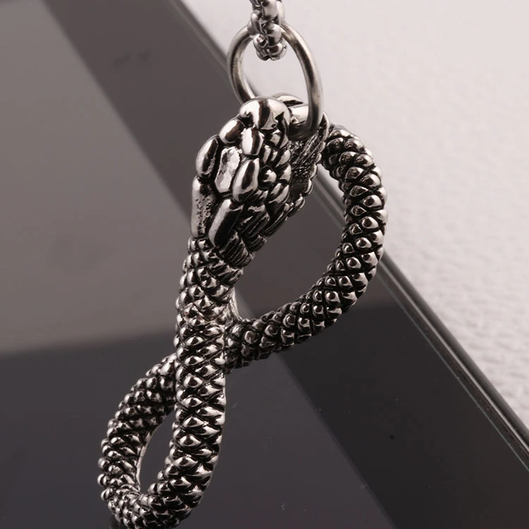 European And American Retro Curved Tail Figure 8 Small Snake Alloy Pendant Necklace