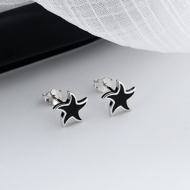 Small Temperament Student Exquisite Cold Style Girlfriend Earrings