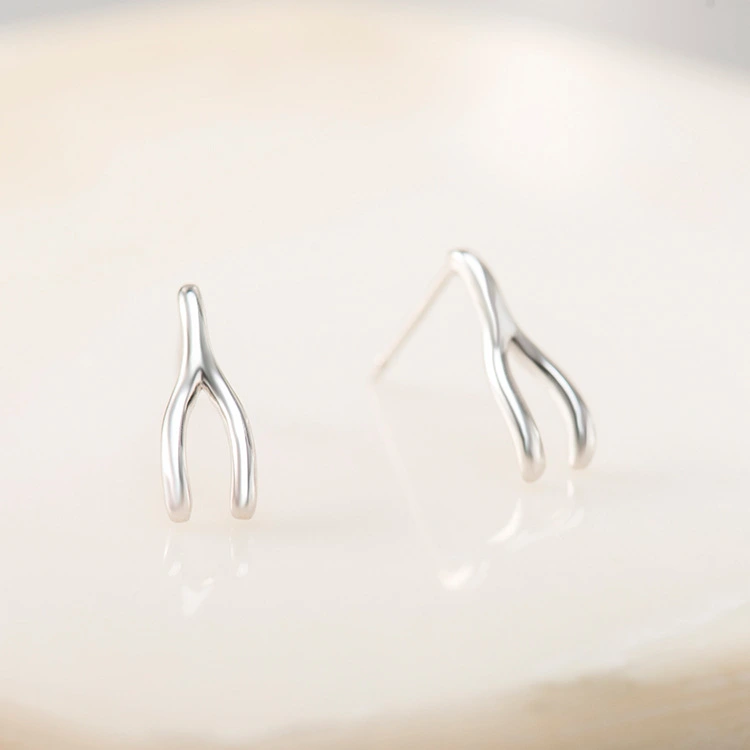 Simple And  U-shaped Ear Acupuncture Temperament Silver Earrings