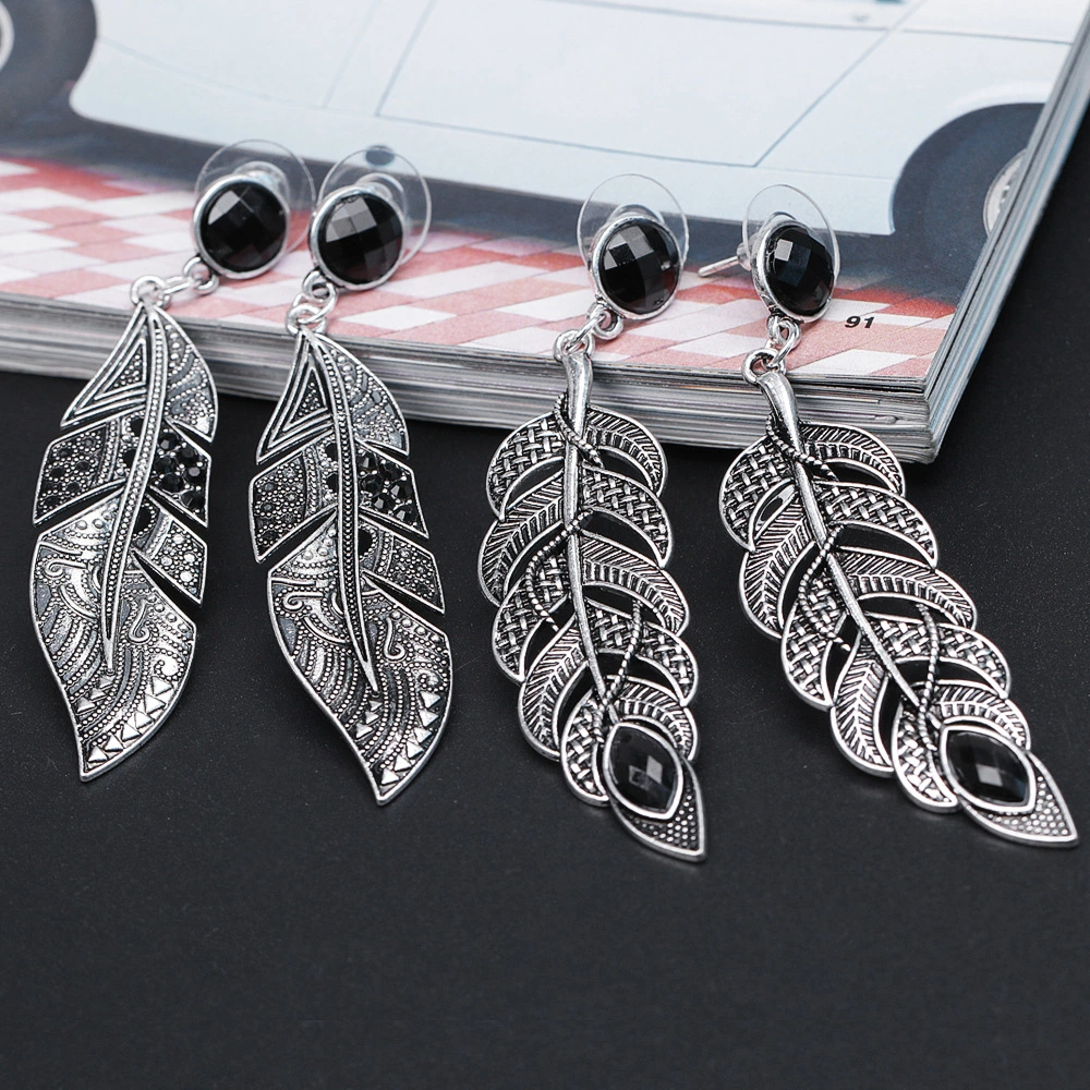 Retro Striped Long Leaf Earrings