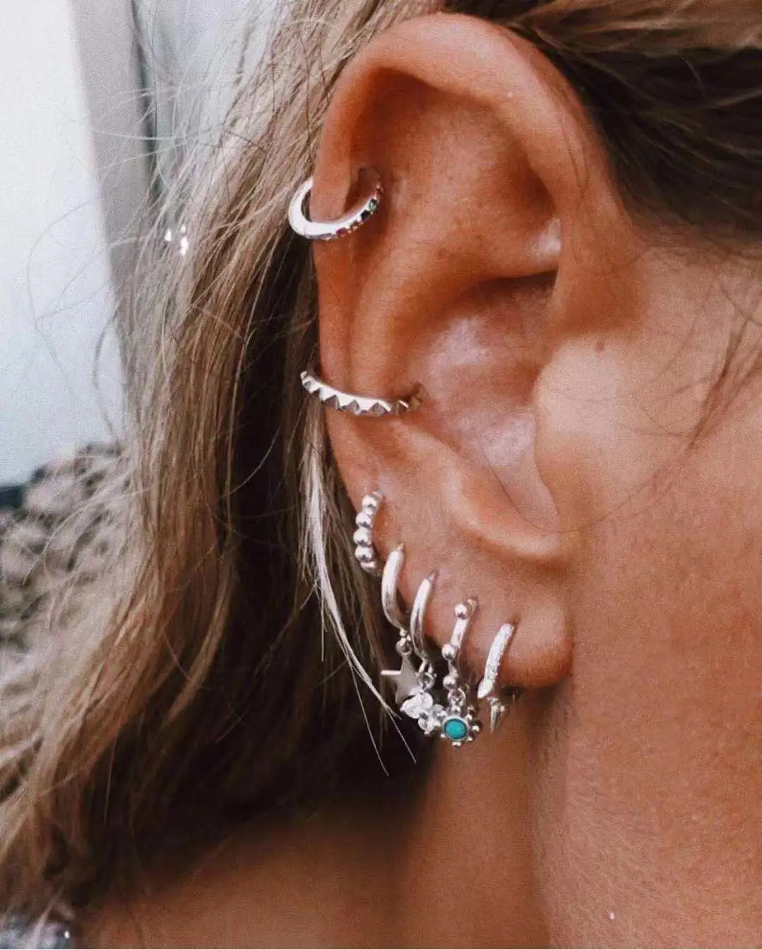 Creative Personality C-Shaped Earrings