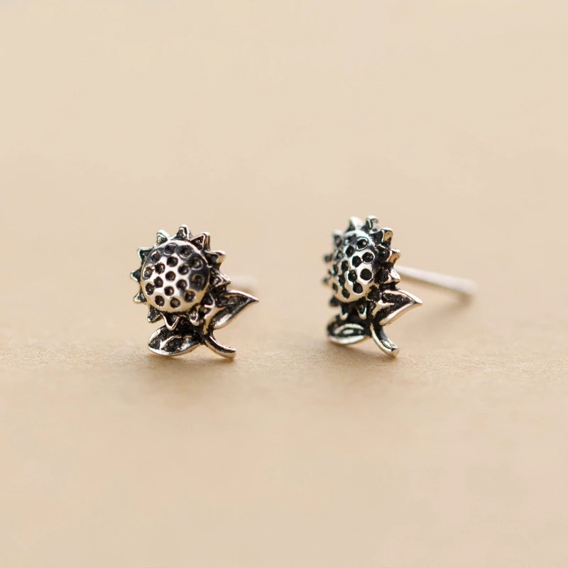 Stud Earrings Female Thai Silver Fashion Retro Sunflower Stud Earrings