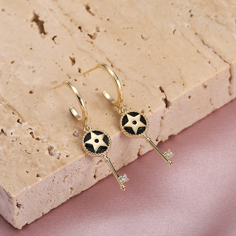 Fashion Personality Style Simple Earrings