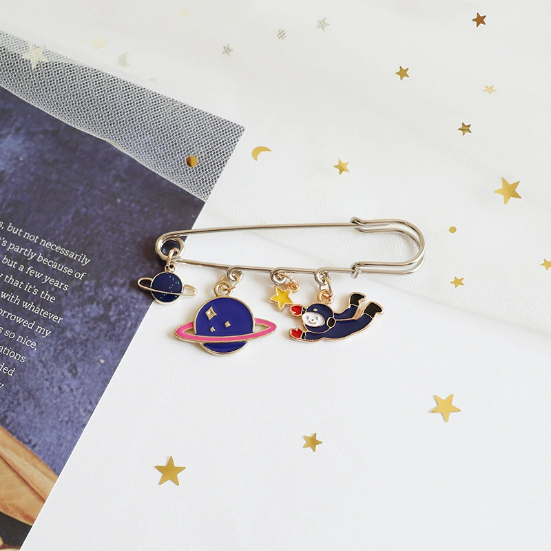 Starry Sky Series Dripping Saturn Moon Astronaut Cat Brooch Badge Coat Collar Pin Bag Accessories