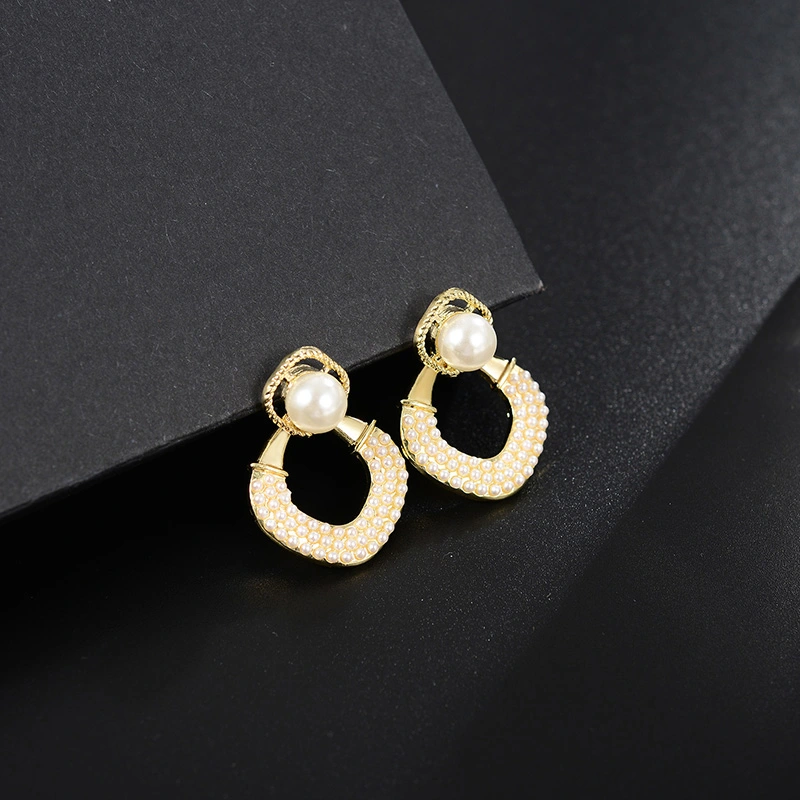 European And American Earrings Simple Female Pearl Stud Earrings