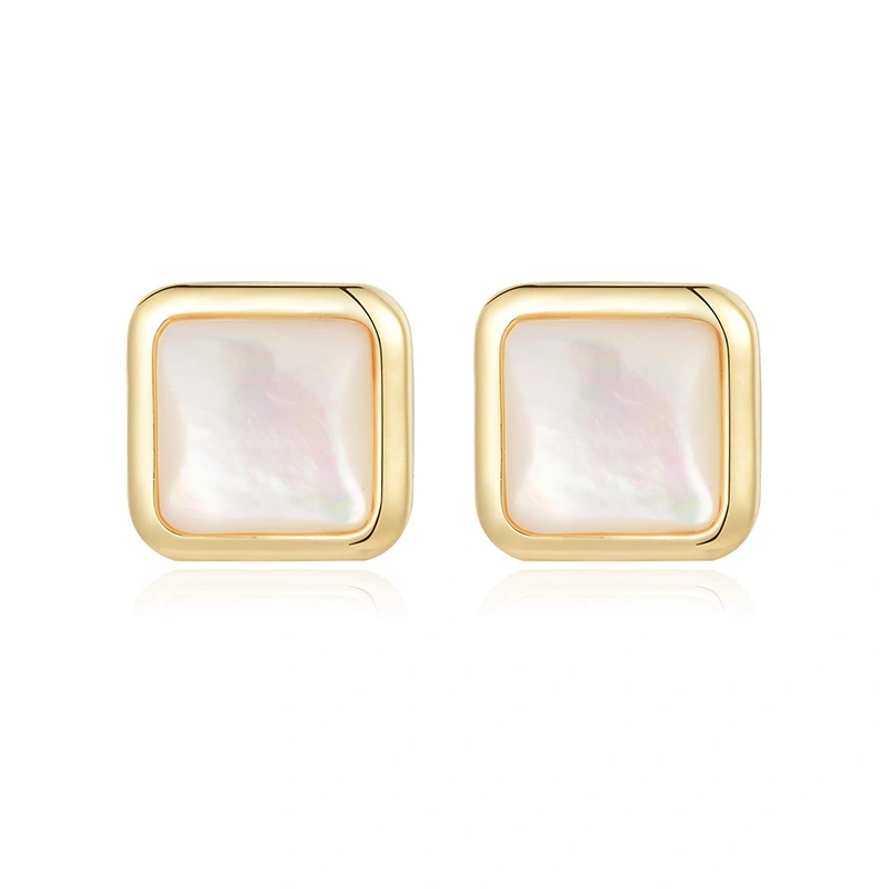 European And American Design Fashion Square Pearl Earrings Earrings Simple