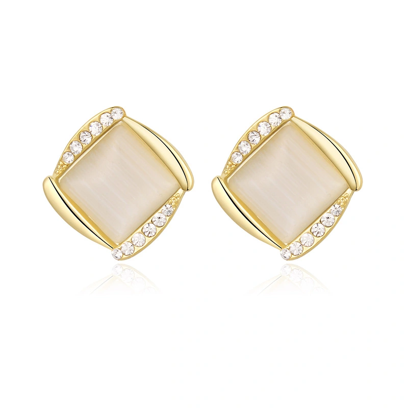 European And American Design Fashion Square Pearl Earrings Earrings Simple