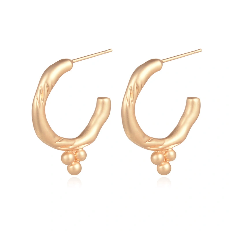 Earrings Female Niche Retro Light Luxury