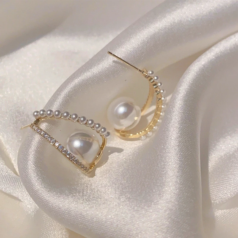 S925 Silver Needle Diamond Pearl C-shaped Stud Earrings