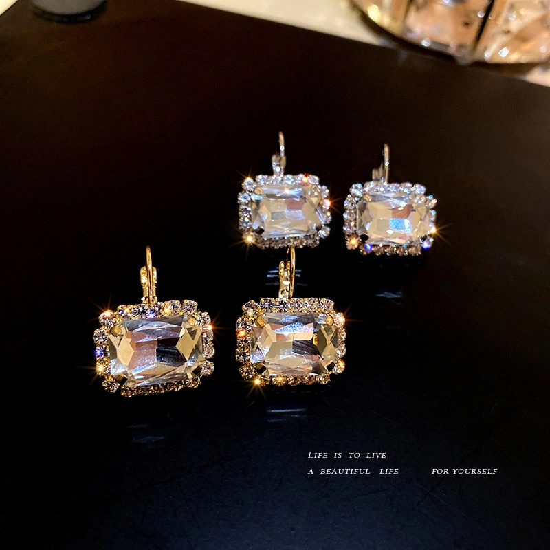 Square Crystal Diamond Niche Earrings