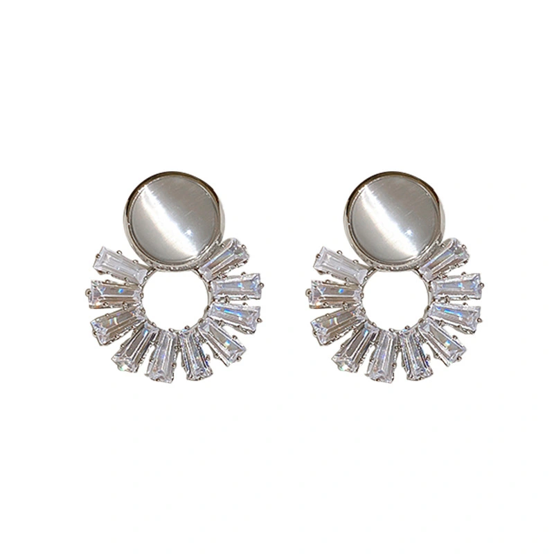 Flash Diamond Opal Niche Design Earrings