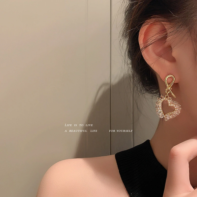 Crystal Pearl Love Country Retro Fashion Earrings