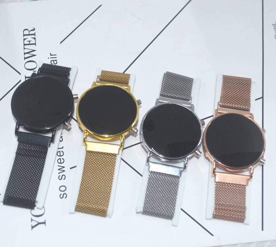 Simple Leisure LED Luminous Magnet Watch