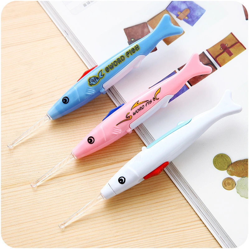 Baby Safety Care Cartoon Fish Multifunctional Spoon Steak Ear Cleaner