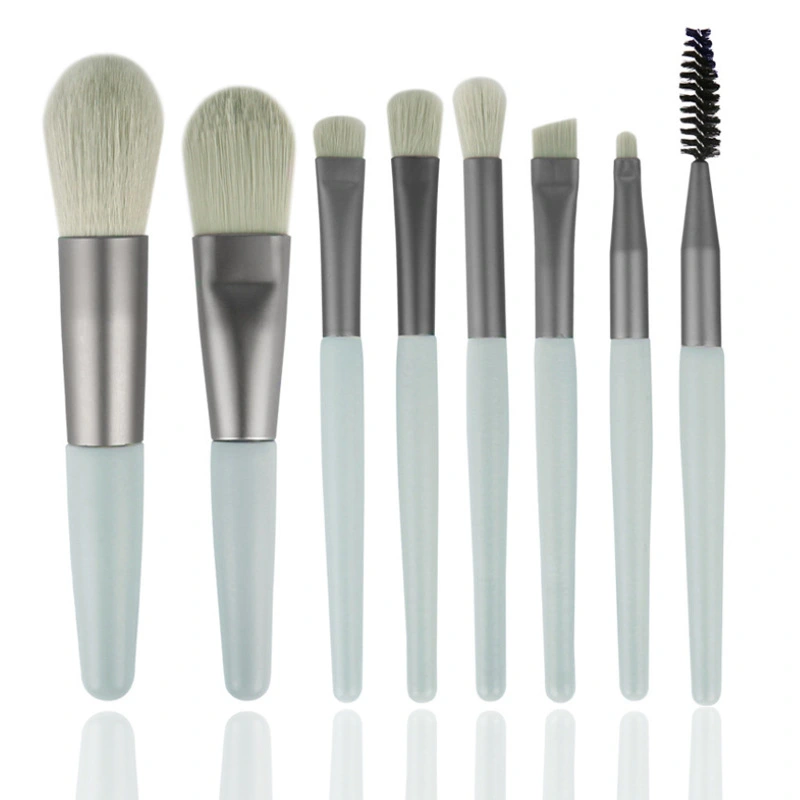 Mini No. 8 Makeup Brush Set Brush