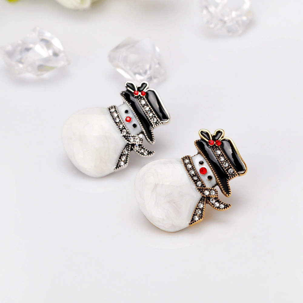 Fashion Cartoon Christmas Snowman Brooch