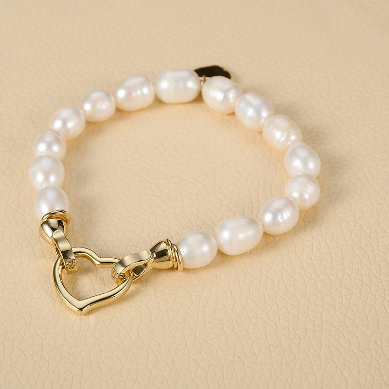 European And American Vintage Classic Metal Pearl Bracelet