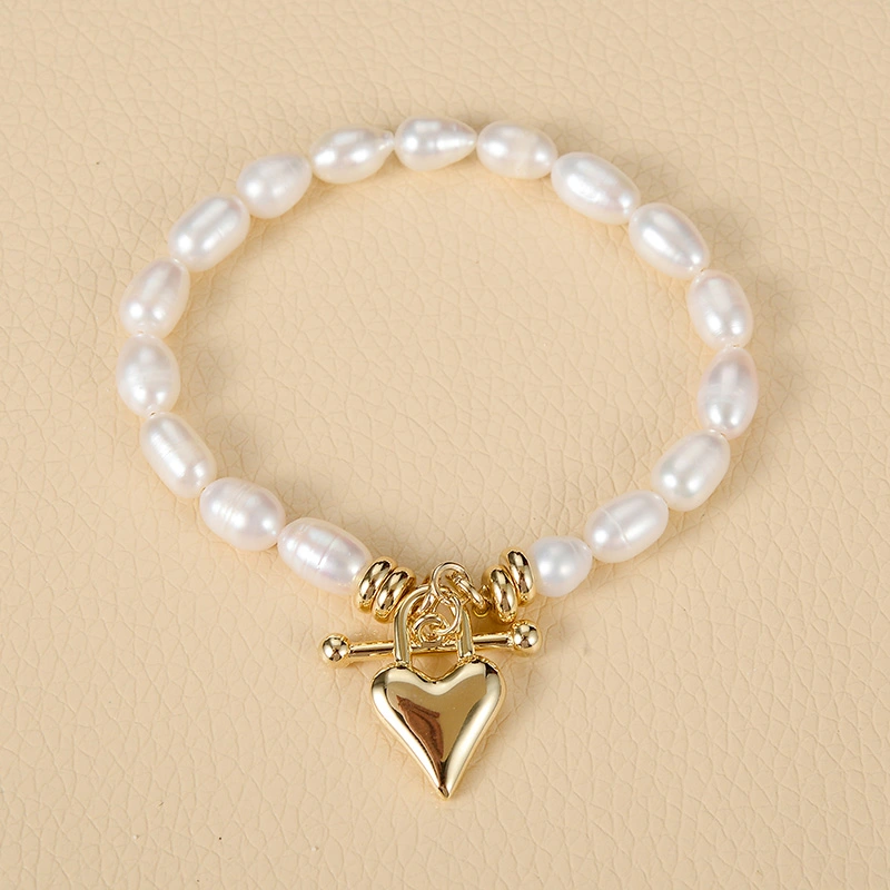 European And American Vintage Classic Metal Pearl Bracelet