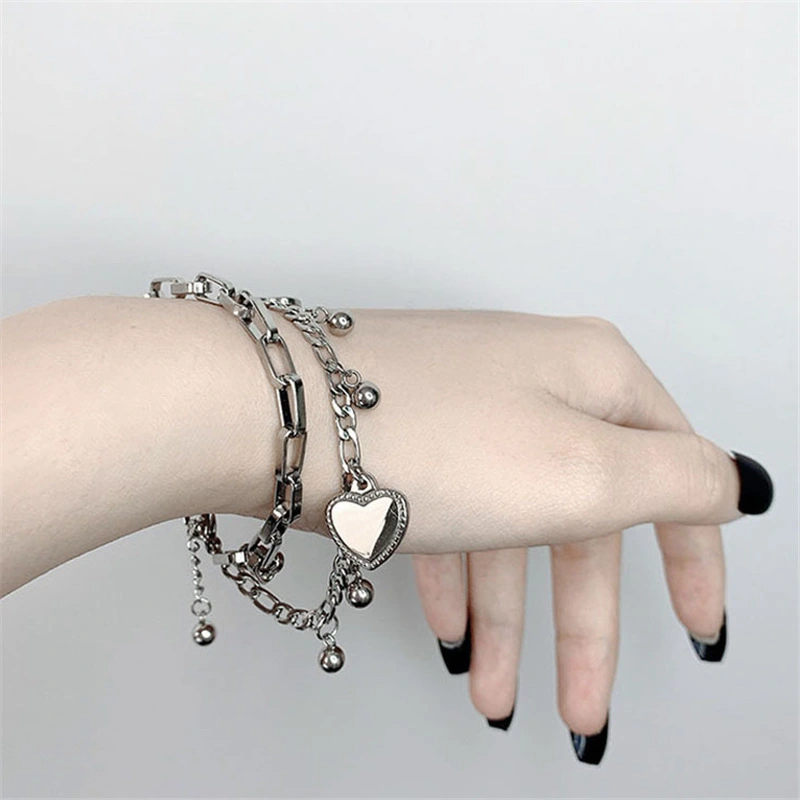 Simple Hundred Towers Double Heart Pendant Bracelet