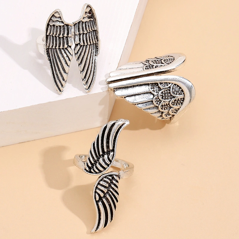 Simple Multi-layer Flat Snake Chain Electroplated Rhinestone Ring