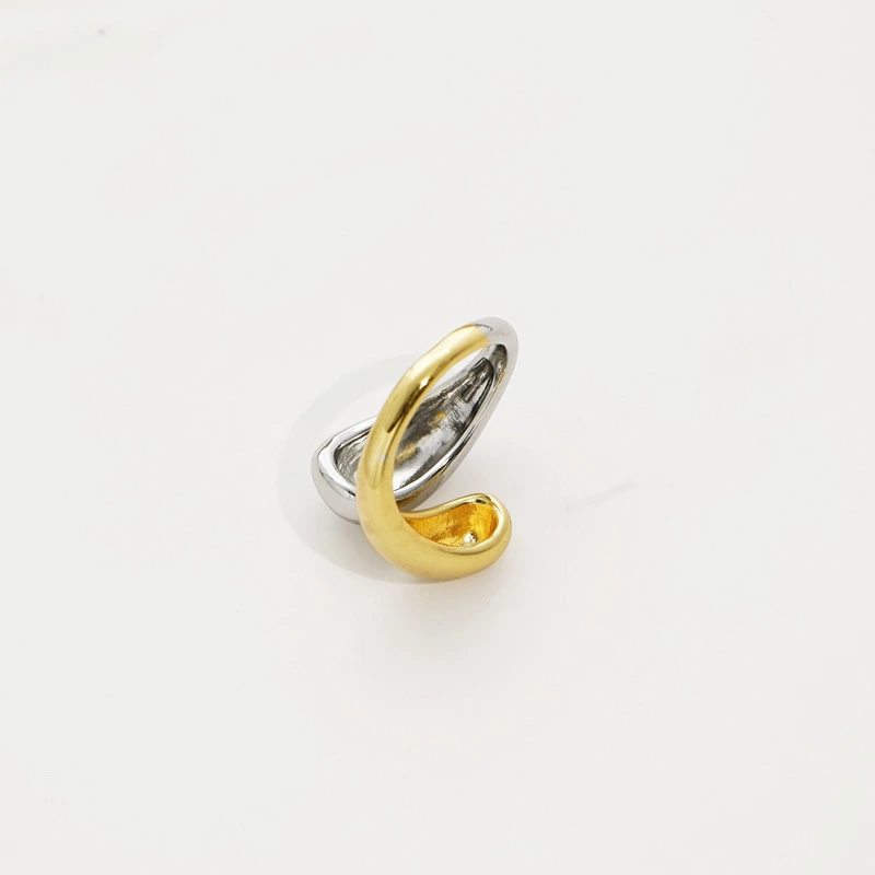 Cross-border Geometric Ring With The Same Paragraph