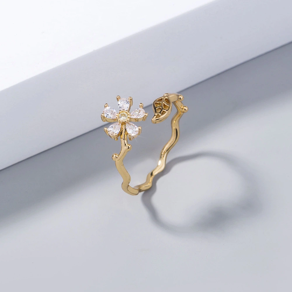 Light Luxury Niche Design Zircon Flower Leaf Ring