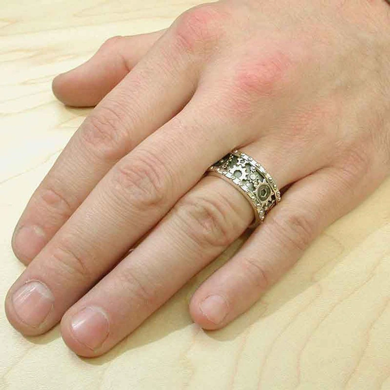 Fashion Simple Gear Copper Ring