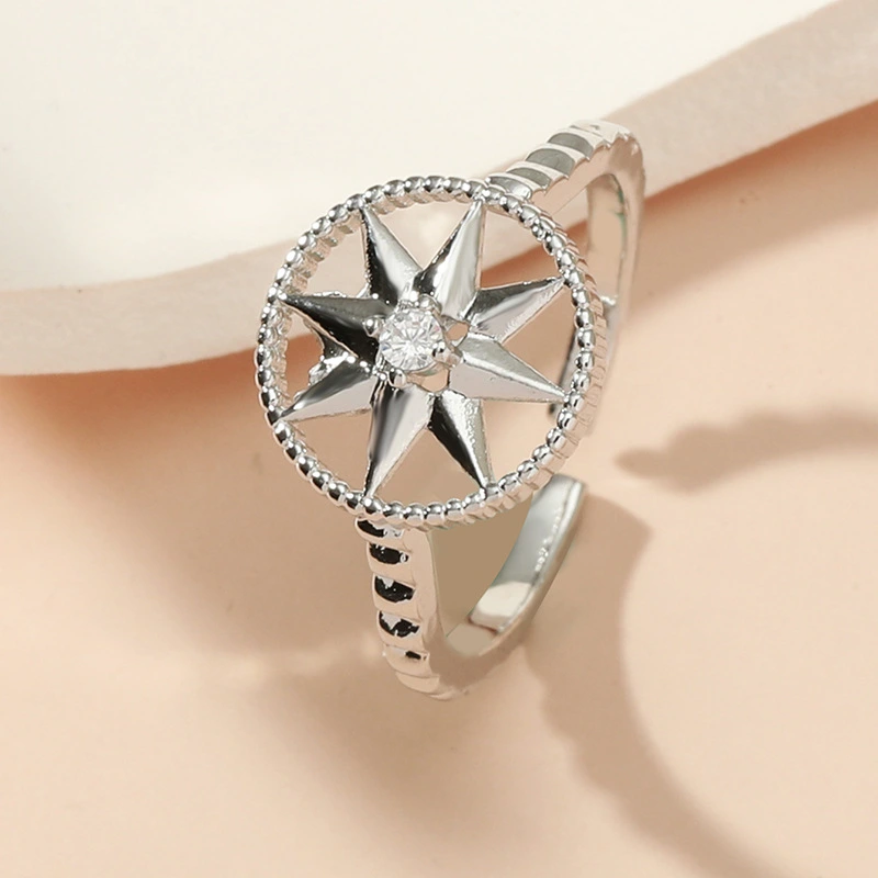 Eight-pointed Star Trend Single Ring