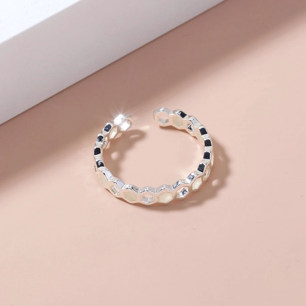 Retro Hollow Halloween Honeycomb Zircon Ring