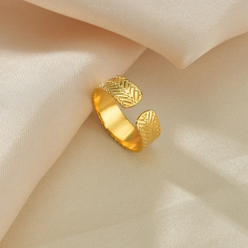 Stainless Steel Twill Jewelry 14k Gold Cold Wind Ring Female