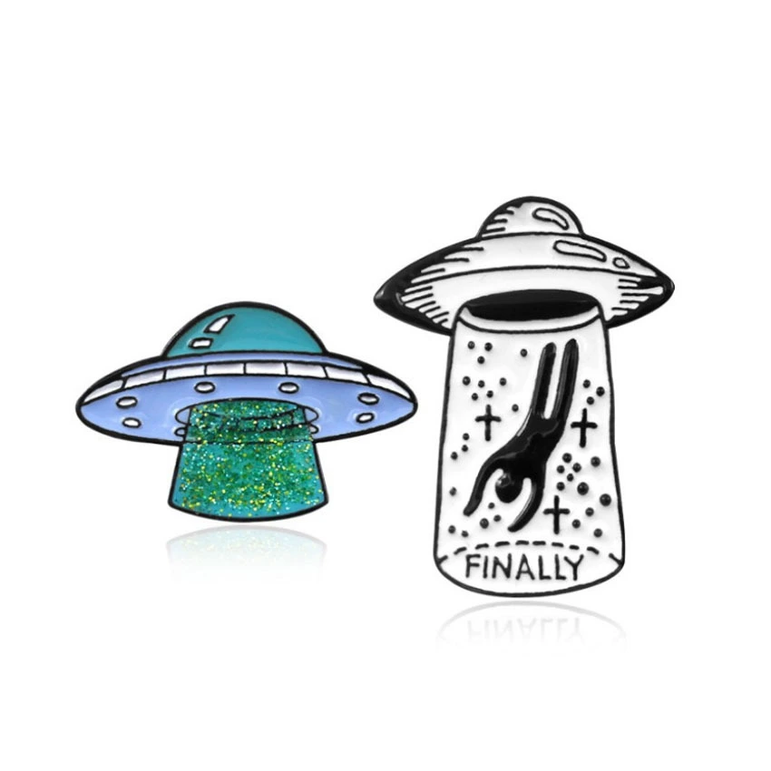 Creative New Product Alien UFO Dripping Oil Cartoon Brooch Badge
