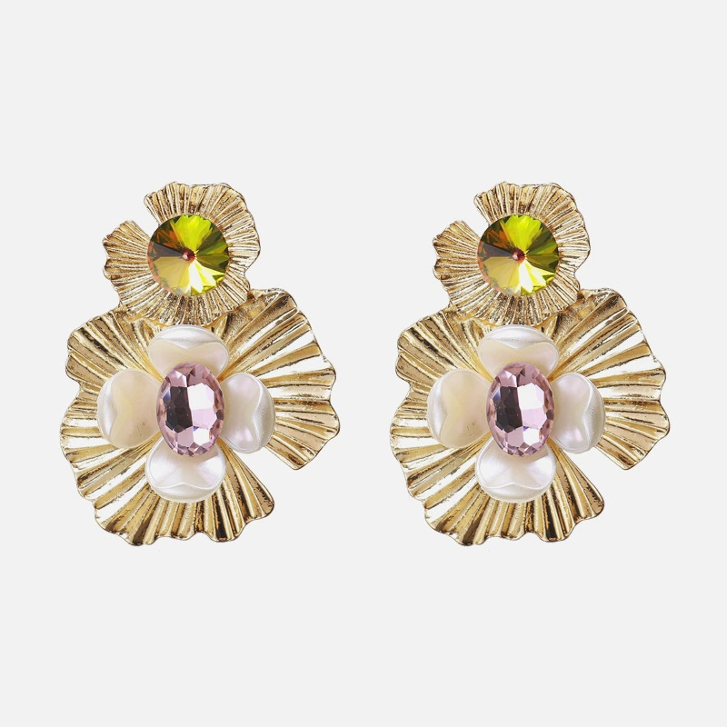 Diamond Palace Retro Alloy Imitation Pearl Flower Earrings Women