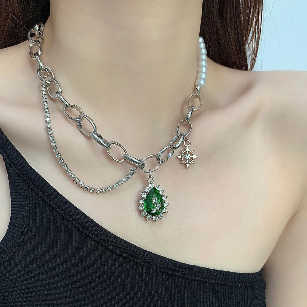 Green Gemstone And Diamond Pendant Chain Stitching