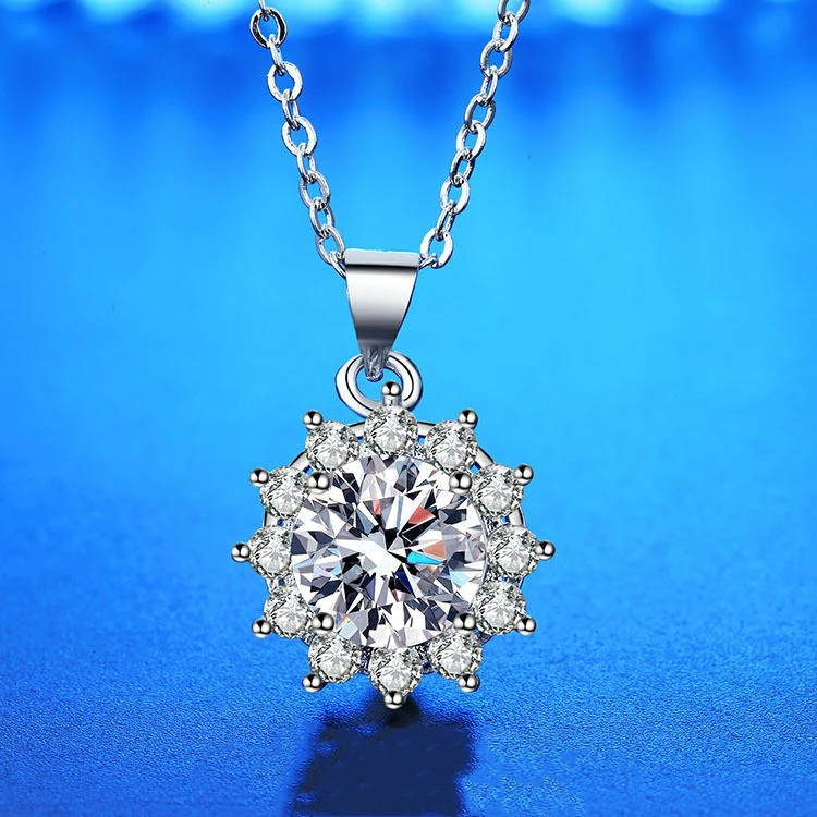 Temperament Lady Sunflower Pendant