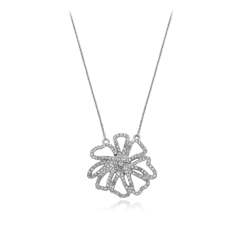 Exaggerated Glitter Diamond Flower Necklace