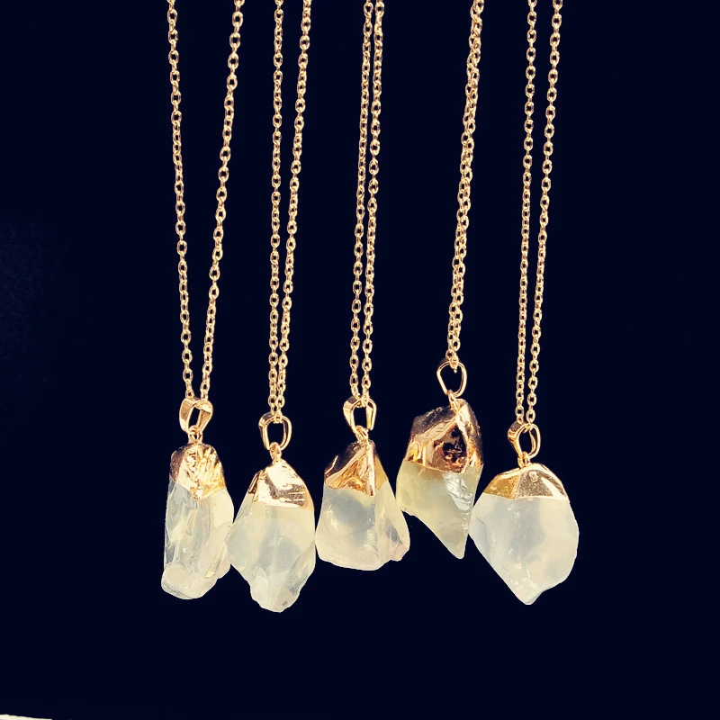 Rough Stone And Phnom Penh Single Ring Necklace
