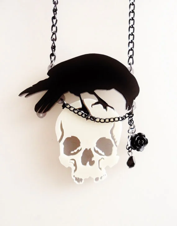 Fashion Skull Black Flower Magic Crow Necklace